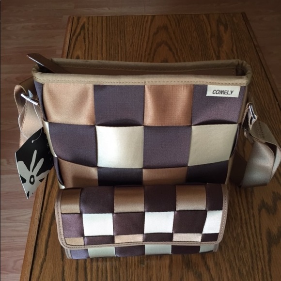 Handbags - NWT purse wallet set